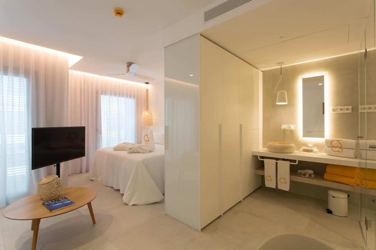 Sa Pedrera & 3*